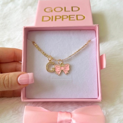 |New| Initials copuette Pink bow necklace