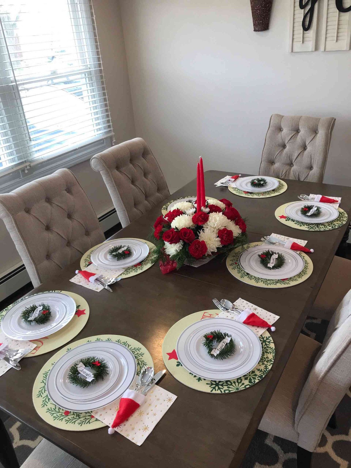 Christmas Santa Hats Silverware Holders | Xmas Party Dinner Table Decorations | 10 pcs