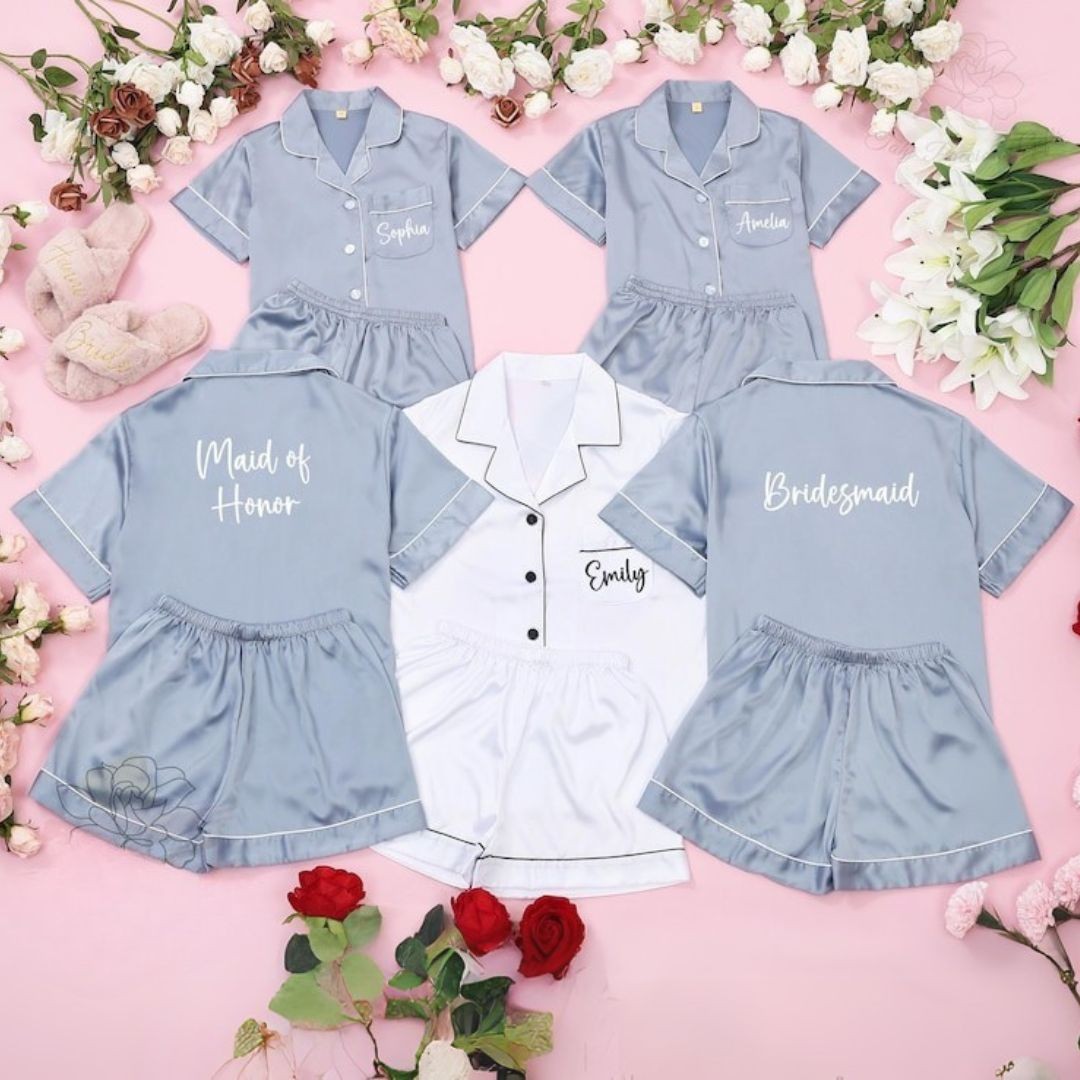 Blumenmädchen-Outfit, Junior-Brautjungfern-Schlafanzug, passender Brautjungfern-Schlafanzug, personalisierte Geschenke zum Geburtstag, Blumenmädchen-Geschenke
