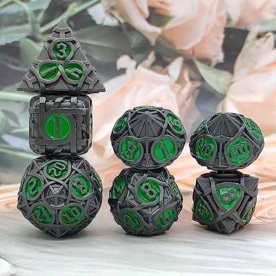 Solid Green Retro Black Metal Dice Set, DND Dice Set, Unique Green Dice,Retro Polyhedral Dice, DND Gifts
