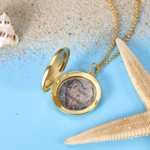 Personalized Beach and Forest Round Locket Necklace in Gold