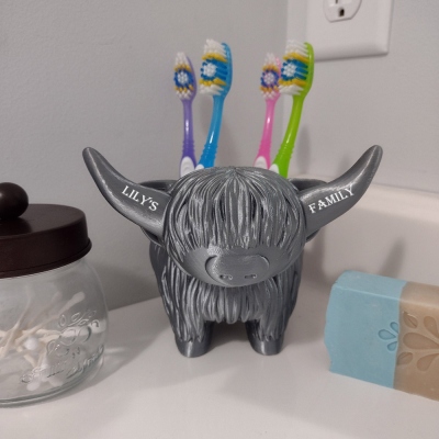 Custom Name Highland Cow Toothbrush Holder