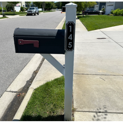 Reflective house address signs for mailboxes and street addresses. Large, easy to read number plates.