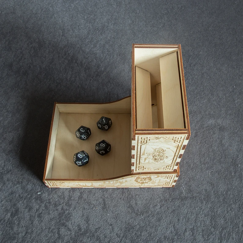 Deluxe Dice Tower Cthulhu motive
